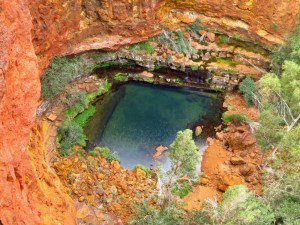 Circular Pool in the Karinjini National Park