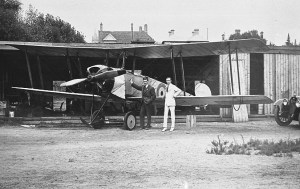Joy flights were enjoyed on Langley Park in Perth with the temporary hangar at rear of Durack House in Adelaide Tce. Our Mother told of actually taking a joy flight back then.