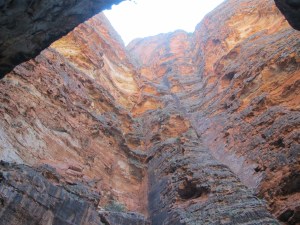 Looking up in the Cathedral Gorge