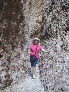Intrepid Isabel inches her way to the Echidna Chasm